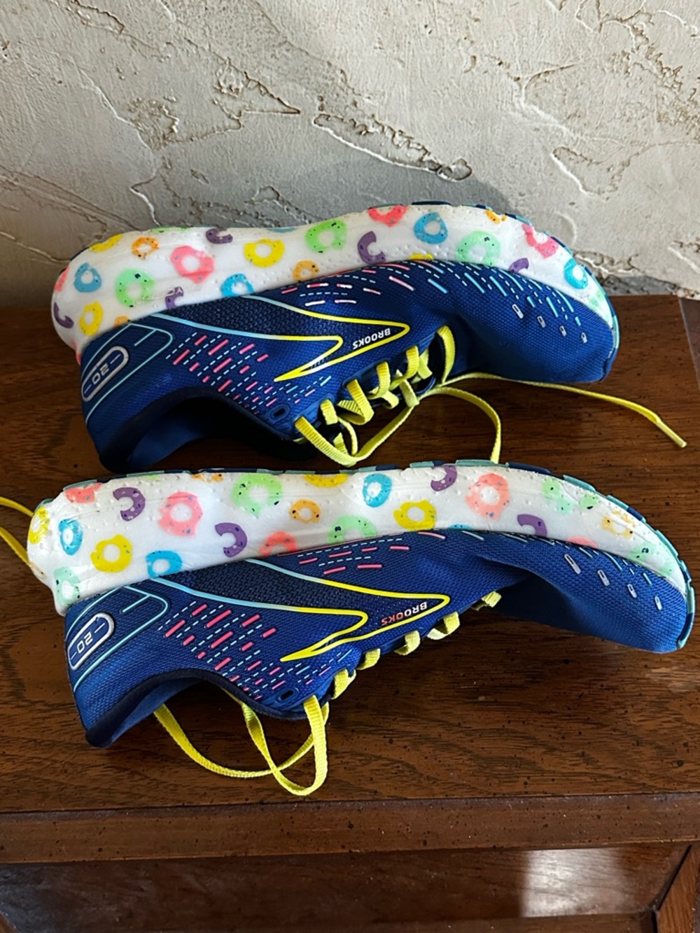 Brooks Glycerin 20 Running Shoe Limited Edition Bowl O’ Brooks Women’s 10 - Picture 6 of 10